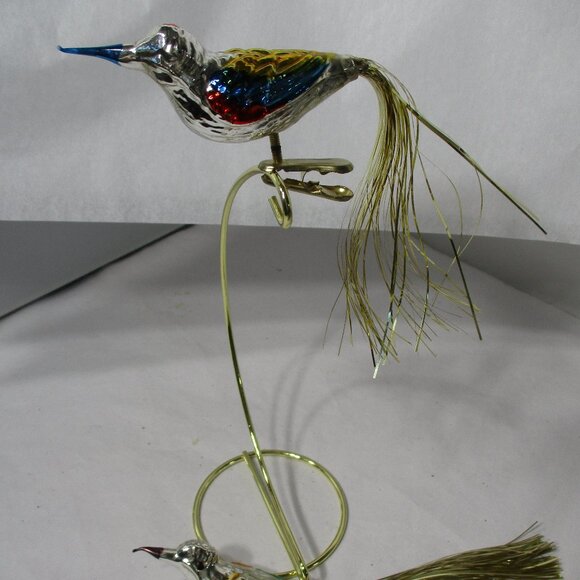 2 Clip-on Bird Christmas Holiday Tree Ornaments with Gold Tinsel Tails - Picture 5 of 5